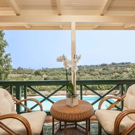 Verdi - Your Family Oasis! Villa *